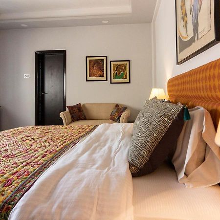 Neelam Bed & Breakfast Calcutta Extérieur photo