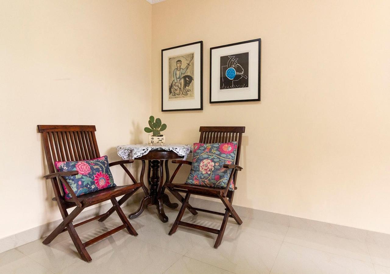 Neelam Bed & Breakfast Calcutta Extérieur photo