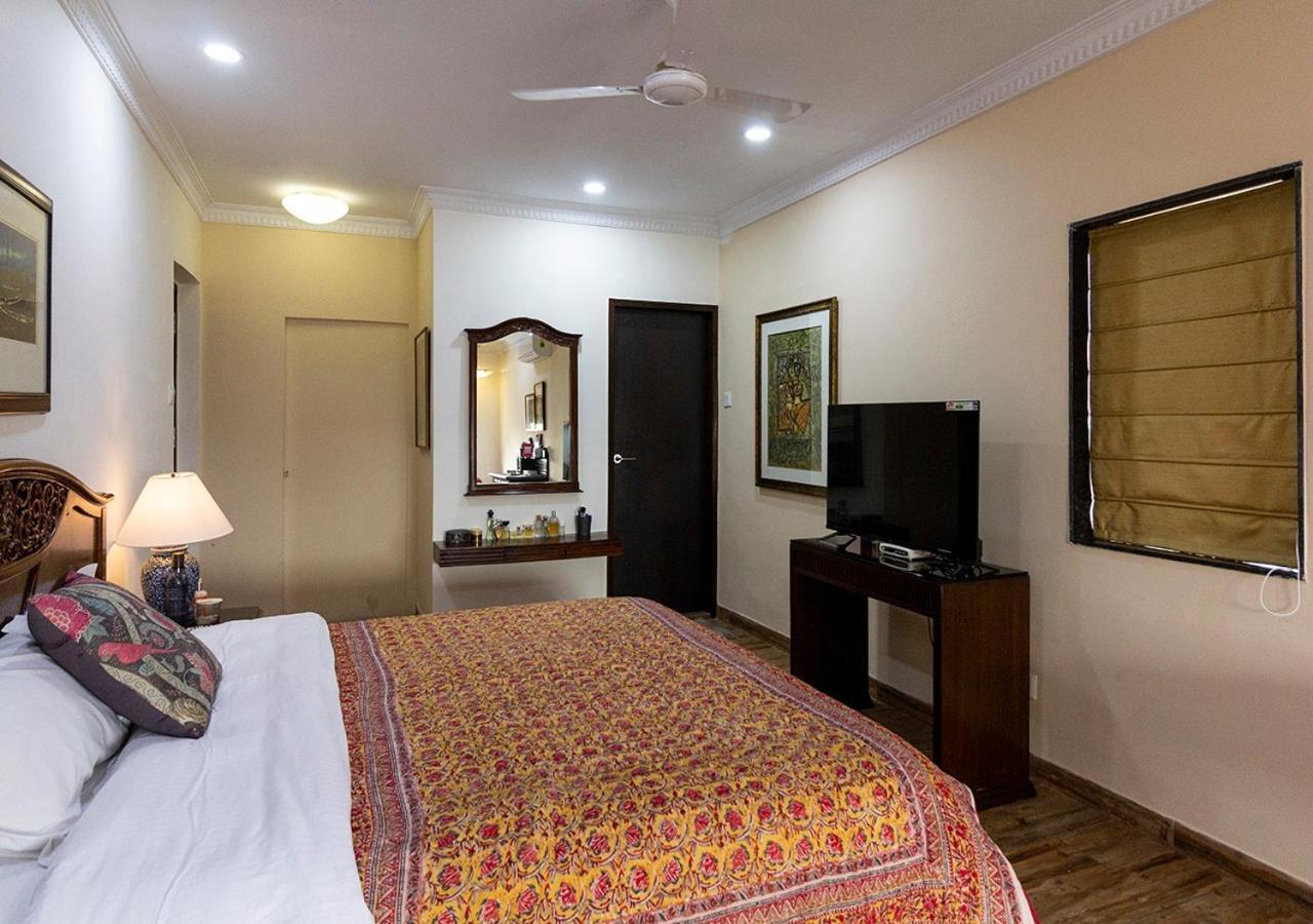 Neelam Bed & Breakfast Calcutta Extérieur photo