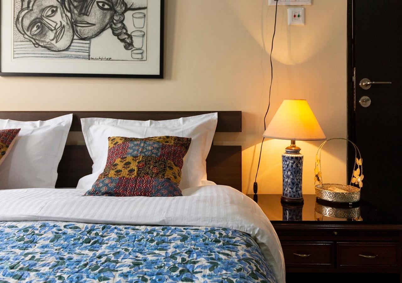 Neelam Bed & Breakfast Calcutta Extérieur photo