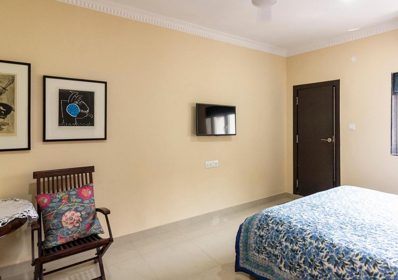 Neelam Bed & Breakfast Calcutta Extérieur photo
